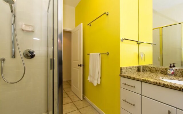 Franks Beach House by RedAwning