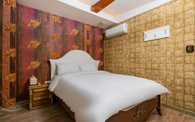 Andong Hotel