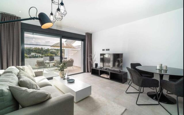 Mirador Bright, modern apt in La Quinta