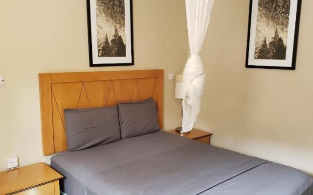 Jam Lodge Hotel & Suites