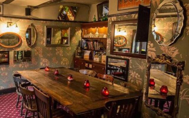 Alma Inn & Dining Rooms