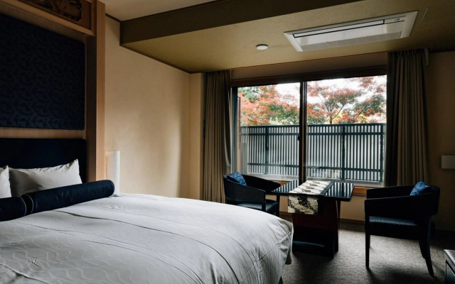 Hotel ALZA KYOTO