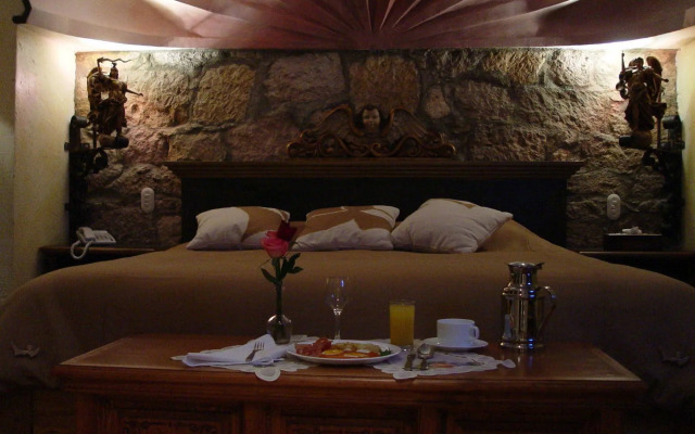 La Casa De Las Rosas