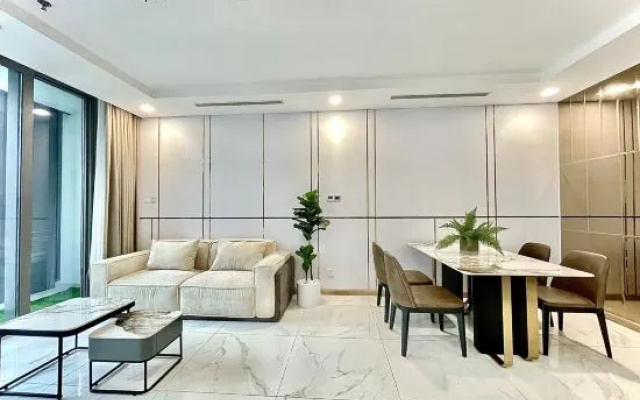 Luxary Homes Stay Free Gym and Pool at Landmark 81 – Guest Rooms – Ho Chi Minh City