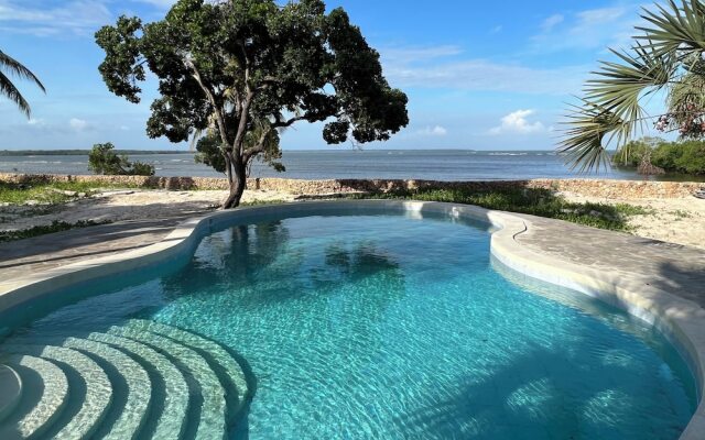 Mwazaro Beach Lodge