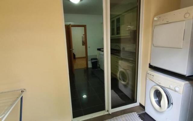 Suncoast Residence V (Free parking)