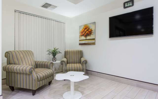 Super 8 by Wyndham Petersburg