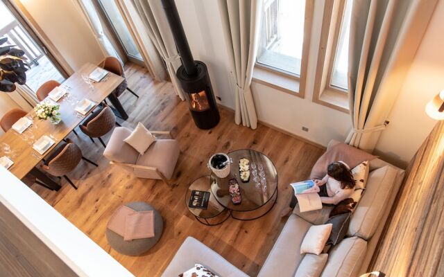 Yellowstone Lodge Chalet 4