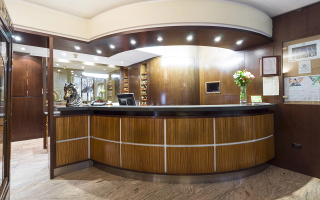 Hotel Carrobbio
