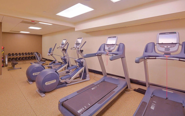 Embassy Suites by Hilton Denver Central Park