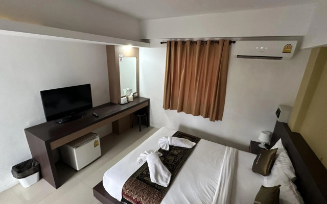 MM Hill Hotel