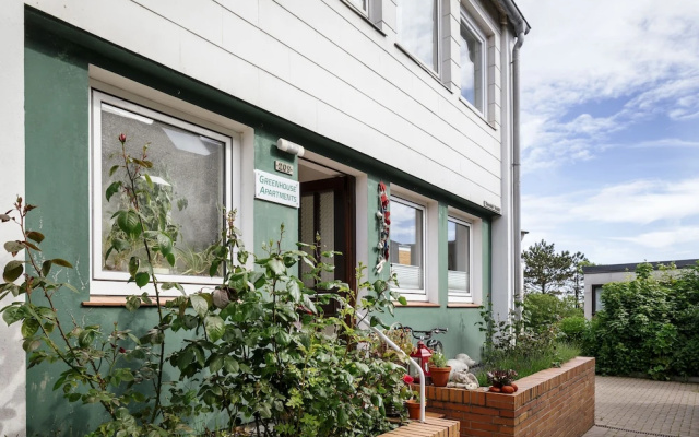 Greenhouse Apartments