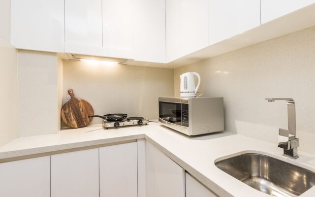 Modern Studio Close to Sydney Uni and Hospital