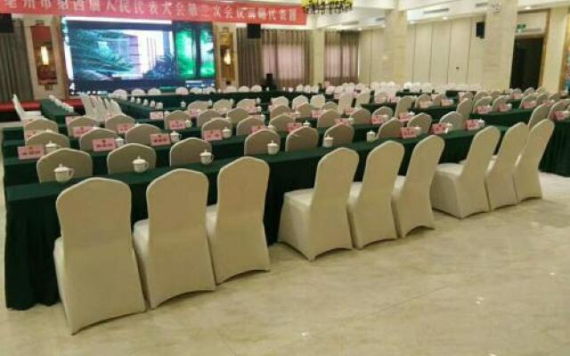 Nanyang Urban Grand Hotel