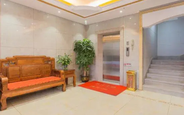 Huitong Business Hotel
