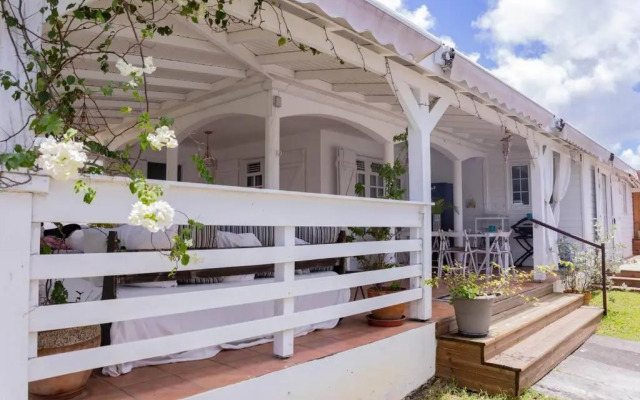 Villa Marie - au centre de l'ile - 5 min de Jarry