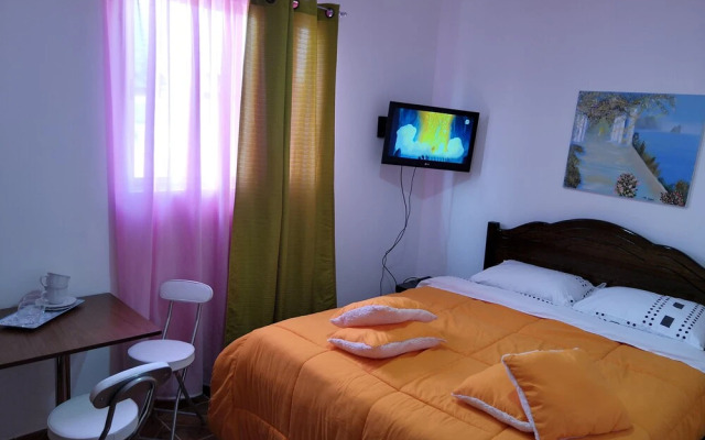 1 Hostal Galeria - Adults Only