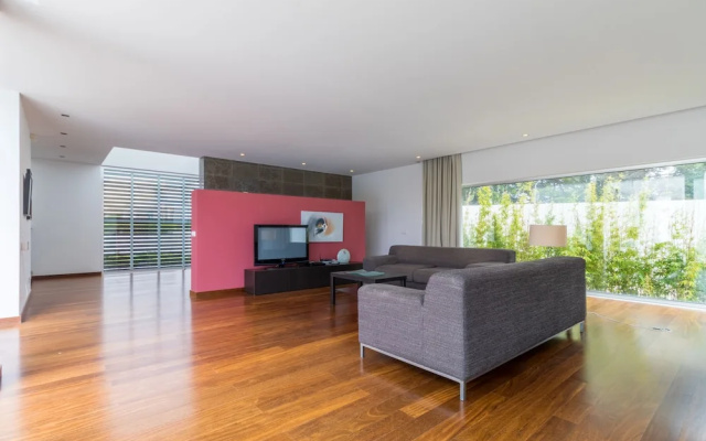 Villas2Go2 Evaristo