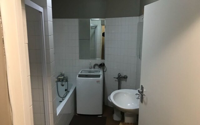 Holyrood Apartments 603