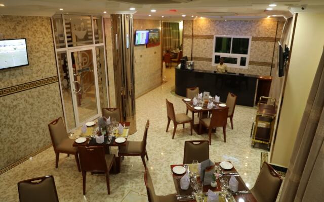 Jaromax Palace Hotel