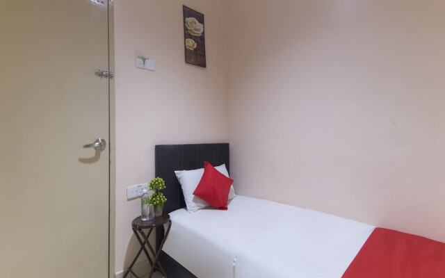 OYO 1029 Lipis CentrePoint Hotel