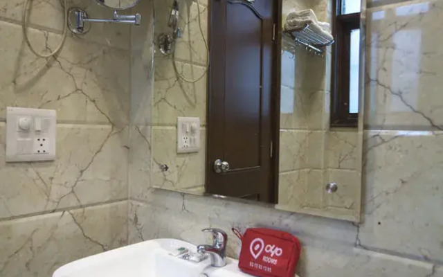 OYO Rooms Cyber City Oakwood