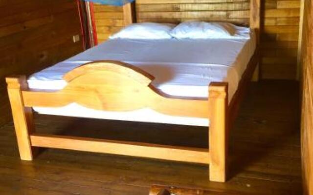 Isla Roots Hostel