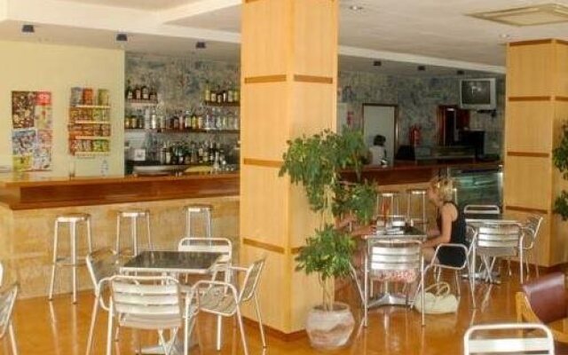Hostal Residencia Nicolau