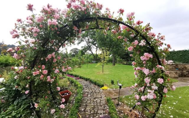 Warlands-Farm Guest-House