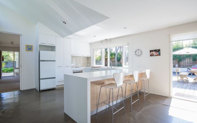 Portsea Place