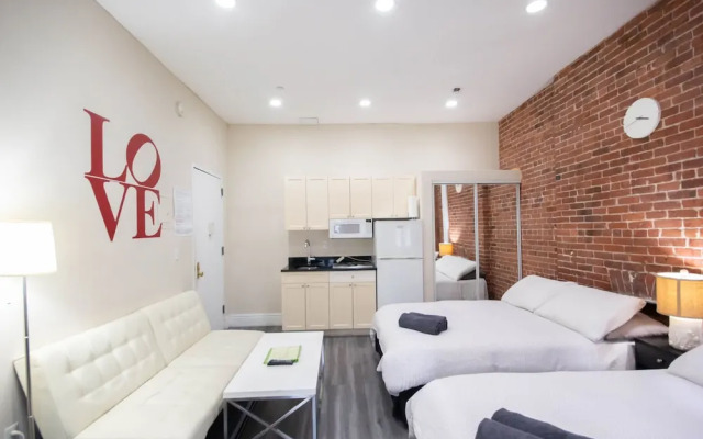 Macy Empire Apartments