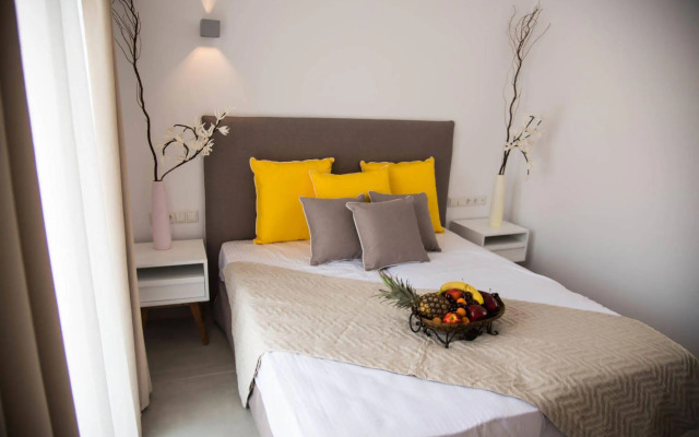 Stavros Beach Hotel