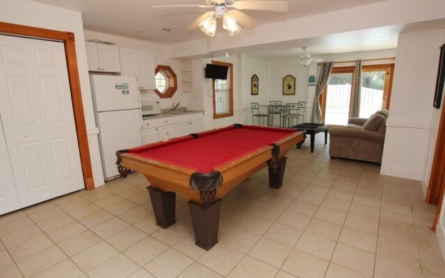 Castaway - 6 Br Home