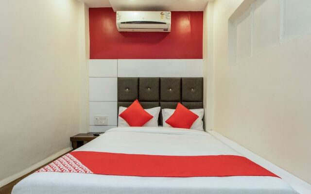 OYO 24822 Samarth Guest House