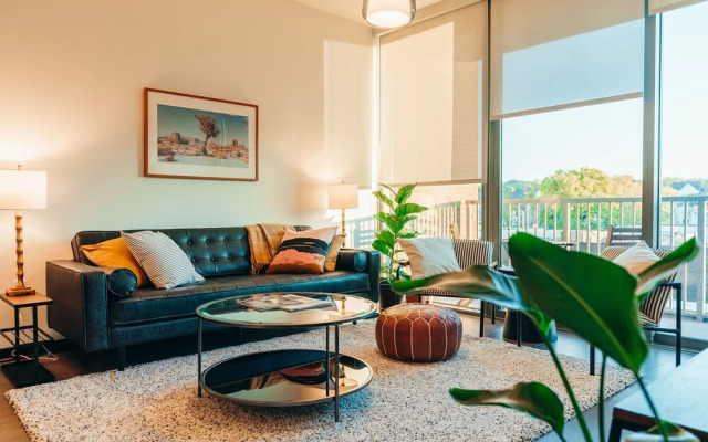 West Home at Green Hills