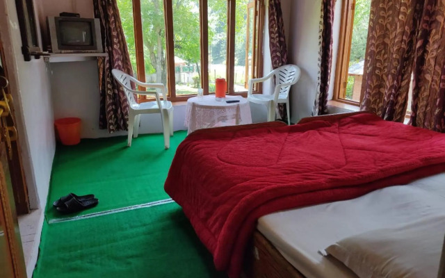Zebrina Guest House