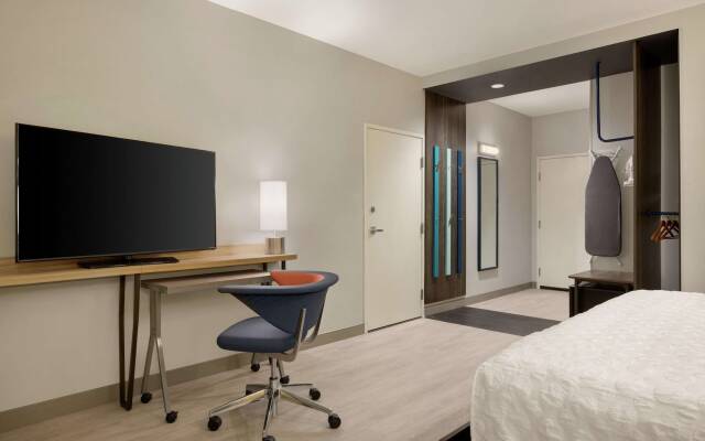 Tru by Hilton Houston Webster NASA