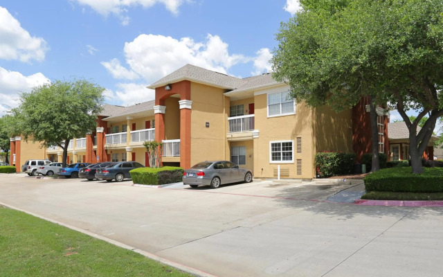 Extended Stay America Suites Arlington