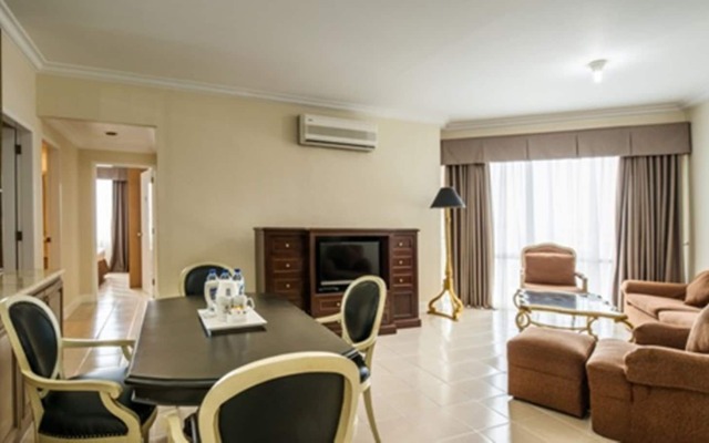 Batavia Hotel and Serviced Apartments