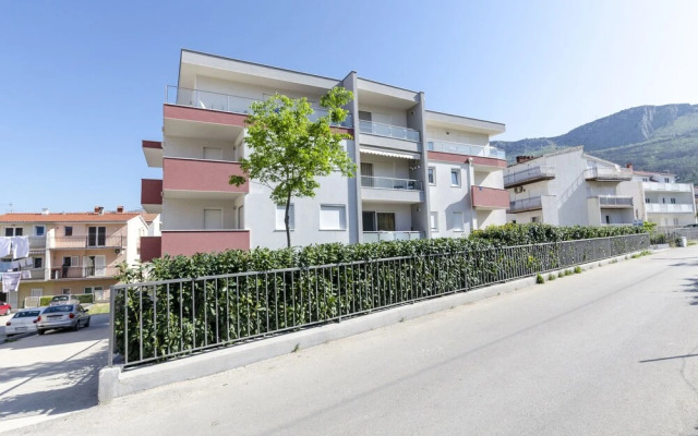 Apartment Pave