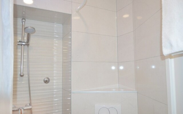 Kata - Modern & Close to the Beach - A4