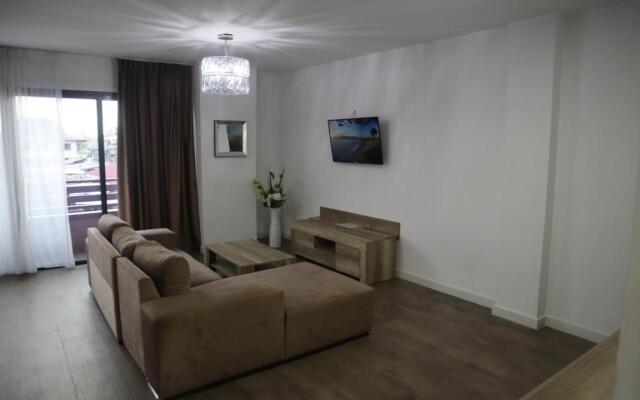 Empire Apartments Su 1 Celinastraat