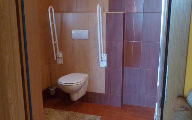 Steak Restaurant Penzion Country Saloon