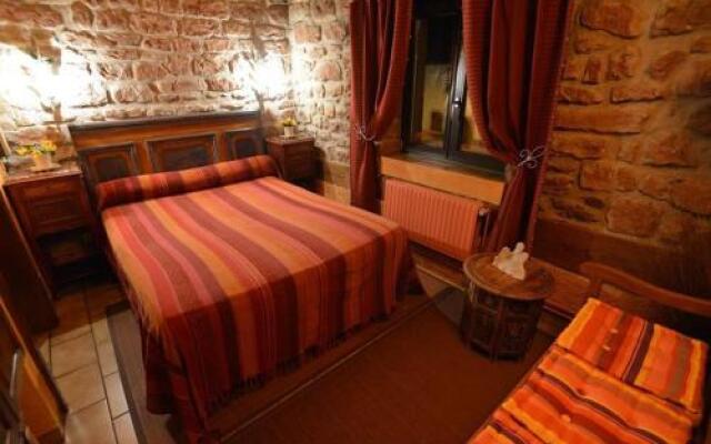 Relais des Marches de l'Est - A Lotel