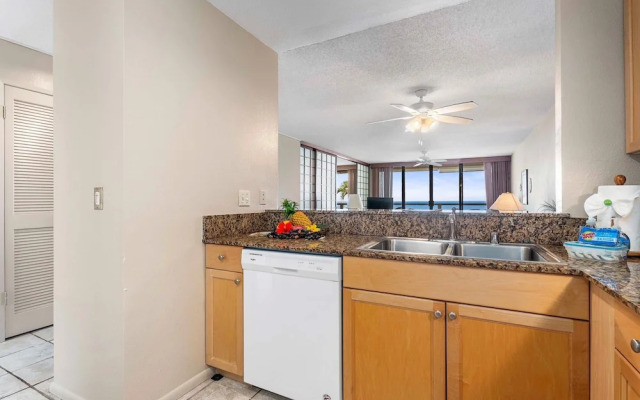 Keauhou Kona Surf & Racquet Club 3202