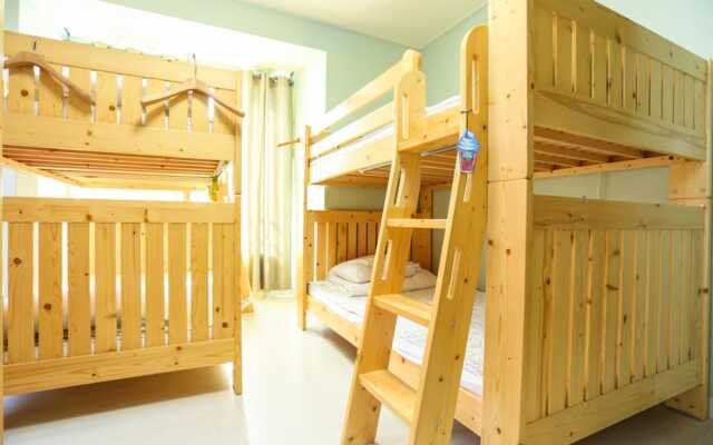 Yangyang Yoloha Surfhouse