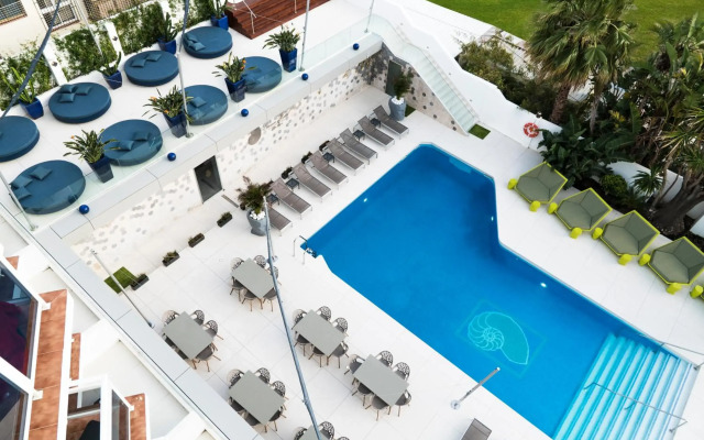 Essence Hotel Boutique