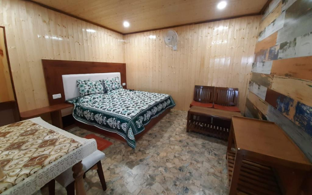 Trishul Orchard Resort