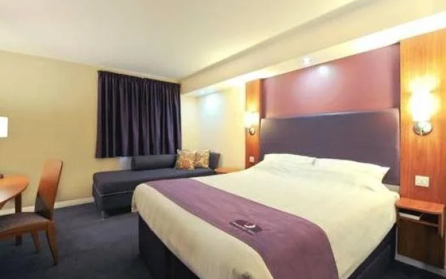 Premier Inn Bristol Sidcot A38