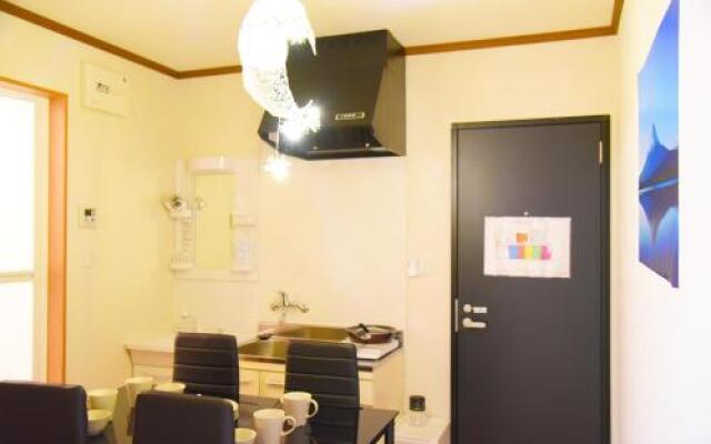 MT HOUSE OSAKA Apartment Shinsaibashi Tennoji Namba USJ Nihonbashi JR Umeda